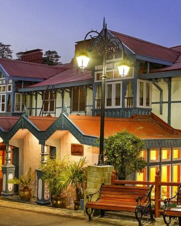 Clarkes Hotel